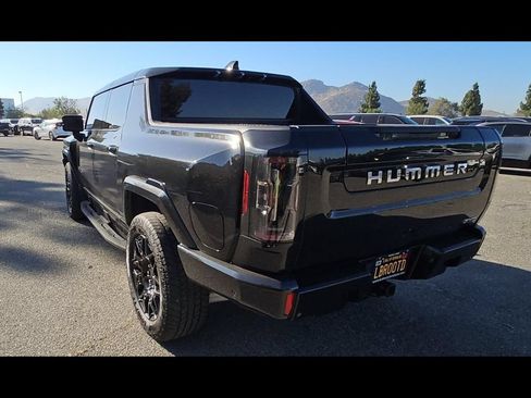 Used 2024 GMC Hummer EV 2X AWD/4WD image 8