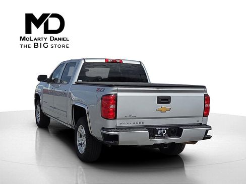 Used 2018 Chevrolet Silverado 1500 LT w/ All Star Edition image 4