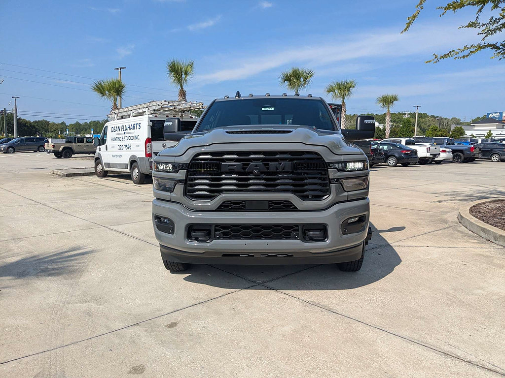 New 2026 RAM 3500 Big Horn AWD/4WD image 8