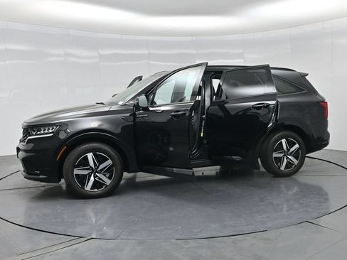 Used 2023 Kia Sorento S w/ Panoramic Sunroof Package FWD image 44