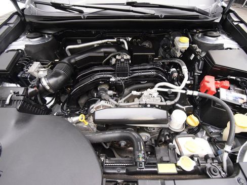 Used 2023 Subaru Outback Limited AWD/4WD image 31