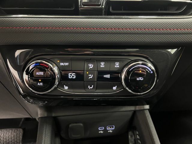 Certified 2026 Chevrolet TrailBlazer RS w/ Convenience Package AWD/4WD image 12