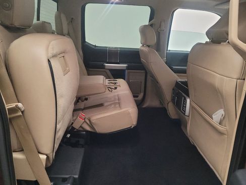 Used 2016 Ford F150 Lariat w/ Equipment Group 501A Mid image 19