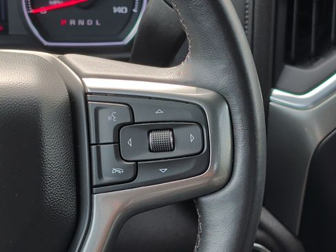 Used 2022 Chevrolet Silverado 1500 RST AWD/4WD image 29
