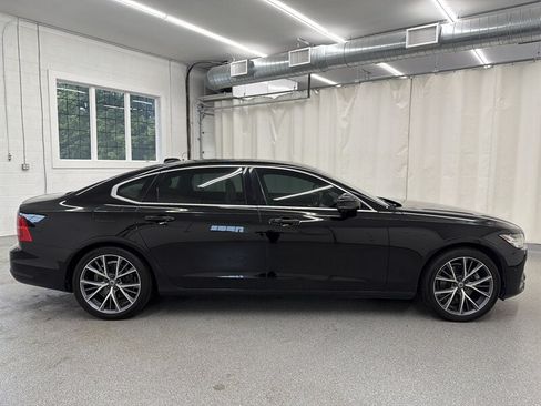 Used 2018 Volvo S90 T5 Momentum AWD/4WD image 4