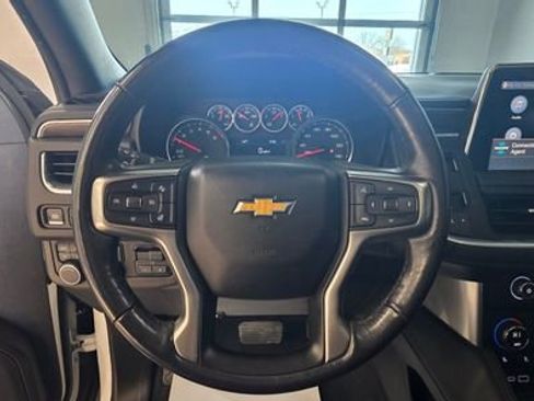 Used 2021 Chevrolet Tahoe LT w/ LT Signature Package image 18