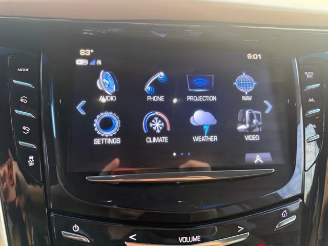 Used 2018 Cadillac Escalade Platinum AWD/4WD image 11
