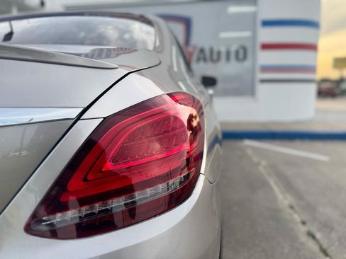 Used 2019 Mercedes-Benz C 300 Sedan image 44