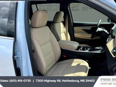 New 2026 Buick Enclave Preferred w/ Power Package image 4