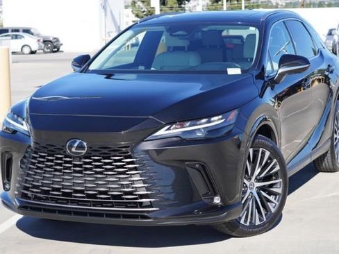 Used 2023 Lexus RX 350 Premium Plus image 4