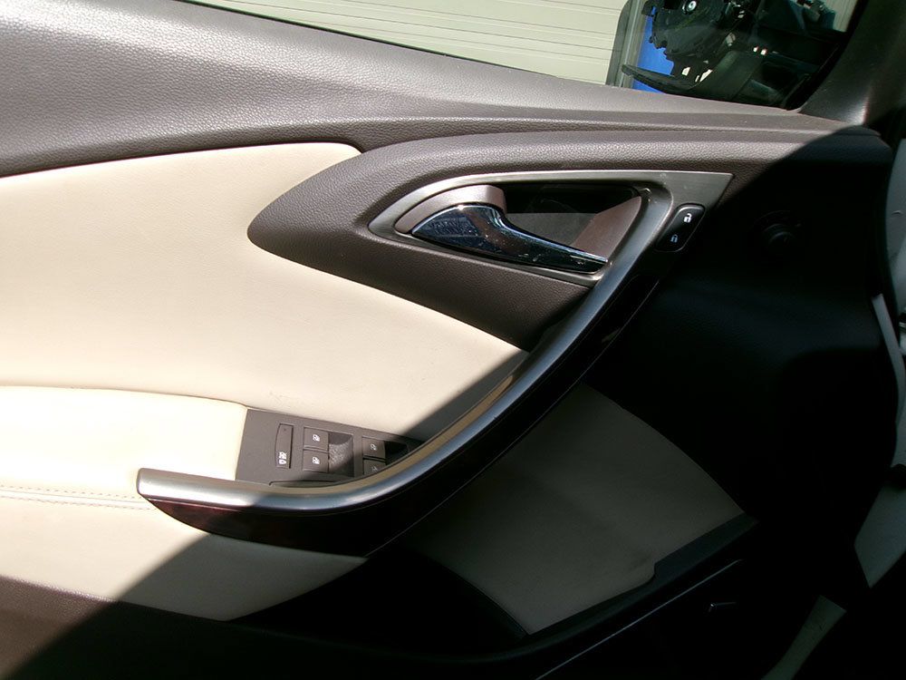 Used 2014 Buick Verano Premium FWD image 19