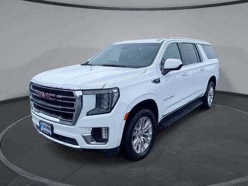Used 2023 GMC Yukon XL SLT image 1