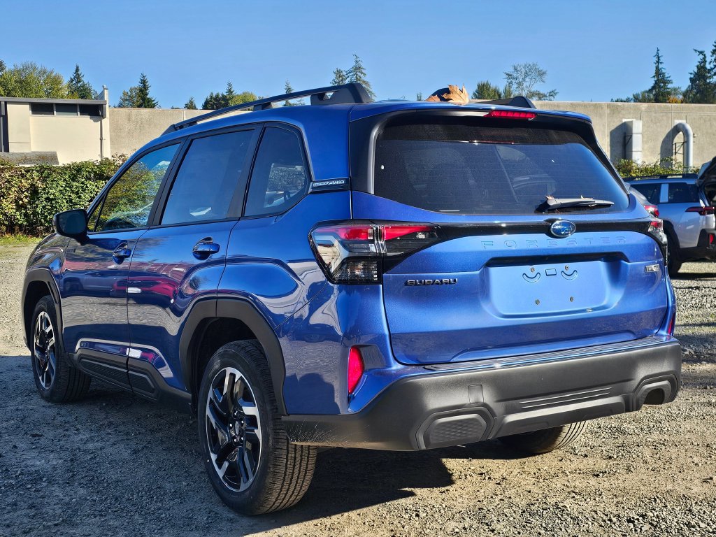 New 2026 Subaru Forester Touring AWD/4WD image 3