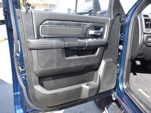 Used 2024 RAM 2500 Big Horn w/ Bed Utility Group image 23