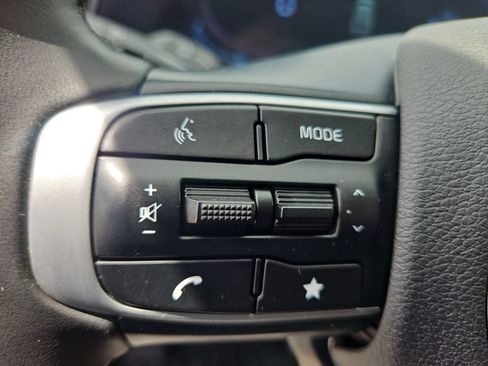 Used 2021 Kia Sorento S w/ Panoramic Sunroof Package AWD/4WD image 11