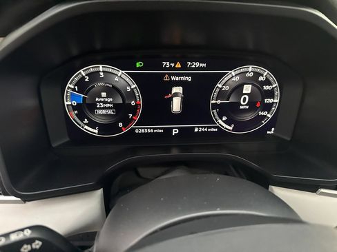 Used 2024 Mitsubishi Outlander SEL AWD/4WD image 6