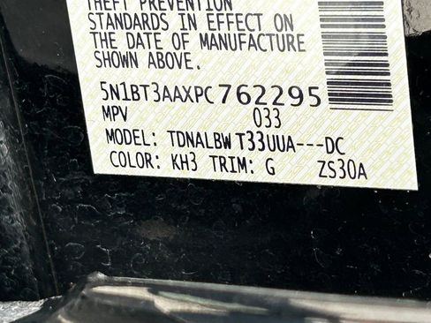 Used 2023 Nissan Rogue S image 47