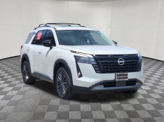 Used 2026 Nissan Pathfinder SL w/ SL Premium Package FWD video 2