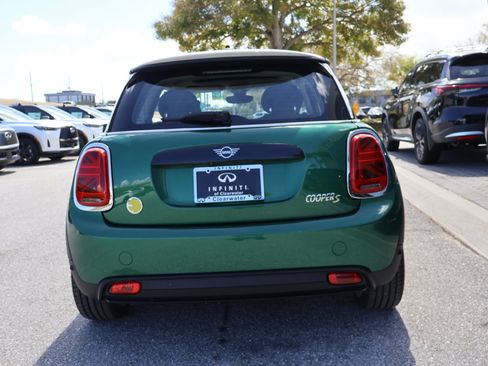 Used 2024 MINI Cooper SE image 9