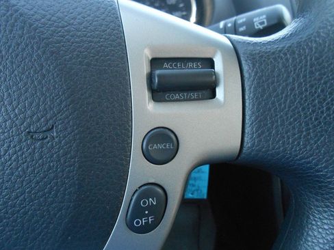 Used 2011 Nissan Rogue S AWD/4WD image 13