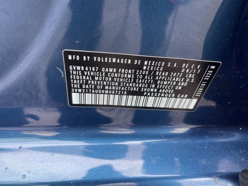 Used 2017 Volkswagen Golf S image 30