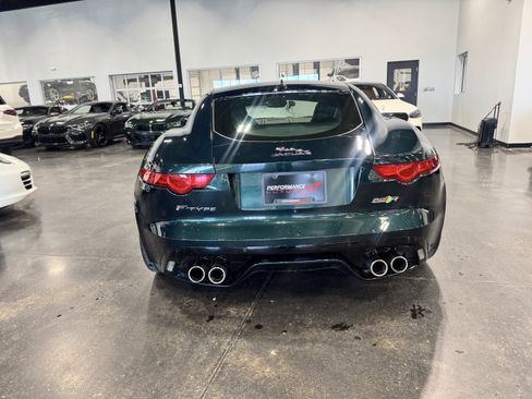 Used 2016 Jaguar F-TYPE R image 4