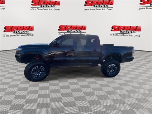 Used 2022 Toyota Tacoma TRD Sport w/ TRD Premium Sport Package image 6