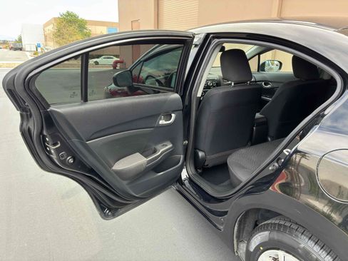 Used 2015 Honda Civic LX image 46