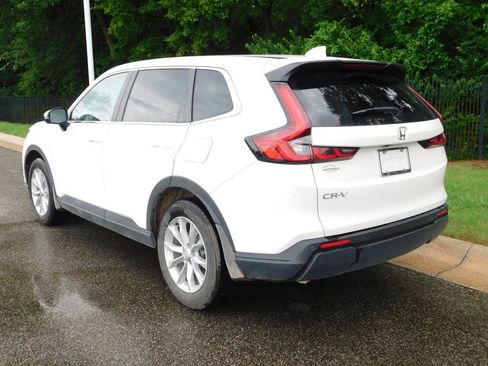 Used 2025 Honda CR-V EX-L image 3