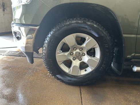 Used 2021 RAM 1500 Big Horn AWD/4WD image 33