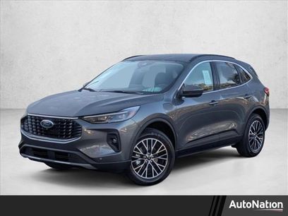 New 2026 Ford Escape SE w/ PHEV Premium Package