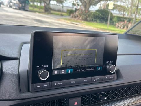 Used 2025 Honda CR-V EX image 23