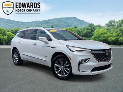Used 2022 Buick Enclave Avenir w/ Trailering Package, 5000 lbs.