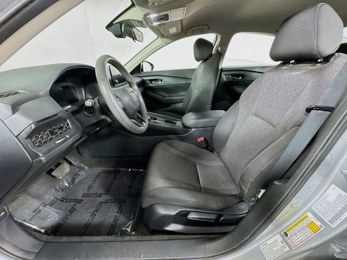 Used 2024 Honda Accord LX image 11