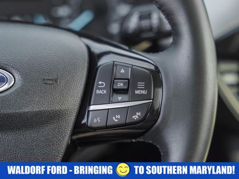 Used 2021 Ford Escape SE w/ SE Sport Appearance Package image 29