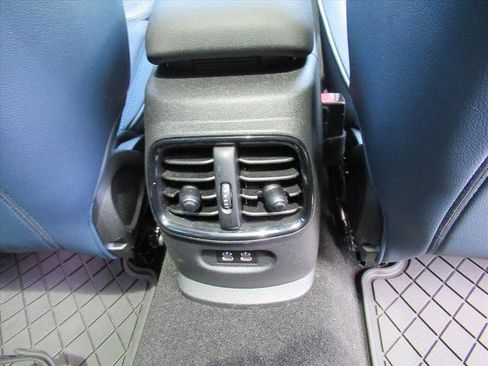 Used 2022 MINI Cooper Clubman S w/ Signature Upholstery Package FWD image 15