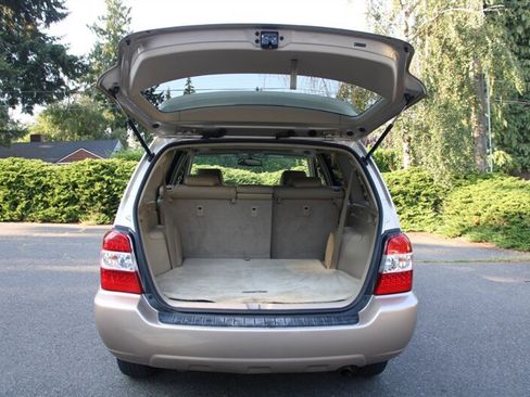Used 2007 Toyota Highlander Limited AWD/4WD image 16