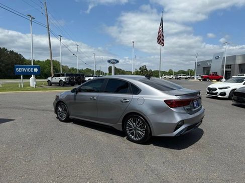 Used 2024 Kia Forte GT-Line w/ GT-Line Premium Package image 4