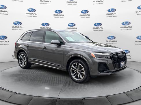 Used 2025 Audi Q7 2.0T Premium Plus w/ Premium Plus Package AWD/4WD image 7