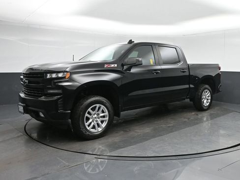 Used 2020 Chevrolet Silverado 1500 RST AWD/4WD image 3