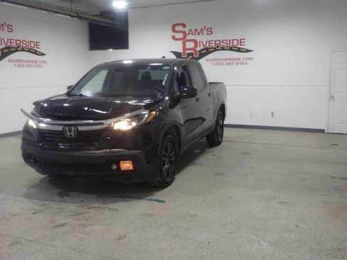 Used 2020 Honda Ridgeline Sport image 1