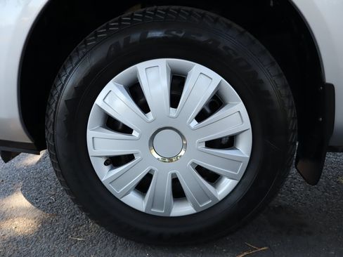 Used 2015 Nissan Rogue S w/ Convenience Package AWD/4WD image 41