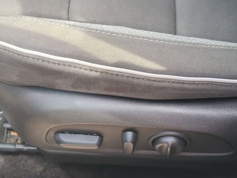 Used 2023 Chevrolet TrailBlazer LT w/ Convenience Package image 23