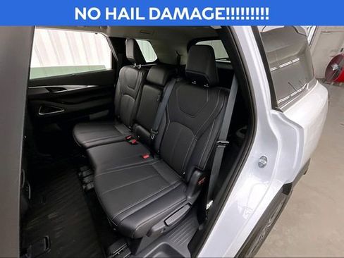 Certified 2026 INFINITI QX60 Luxe w/ Cargo Package AWD/4WD image 21