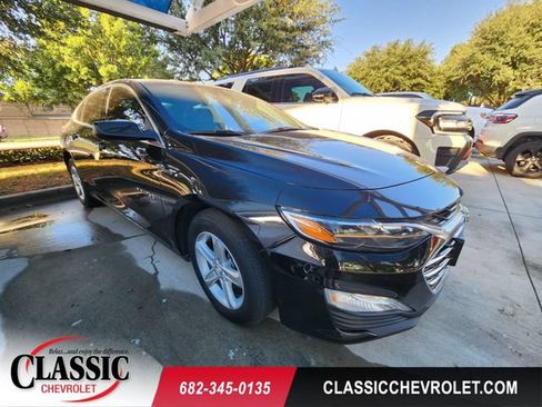 Used 2024 Chevrolet Malibu LS FWD image 1
