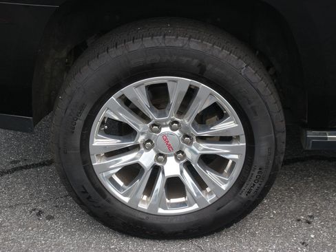 Used 2020 GMC Yukon Denali w/ Denali Ultimate Package AWD/4WD image 42