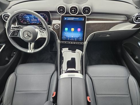 Certified 2025 Mercedes-Benz GLC 300 4MATIC image 26