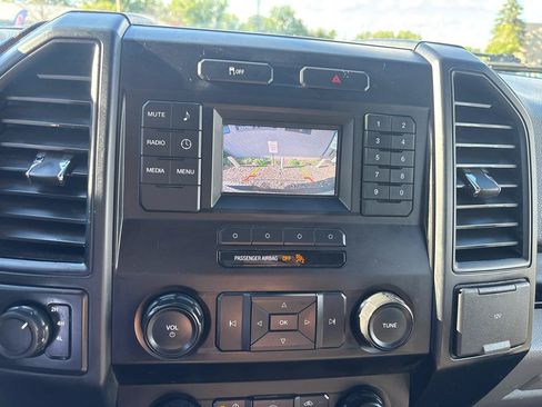 Used 2017 Ford F150 XL w/ XL Power Equipment Group AWD/4WD image 19