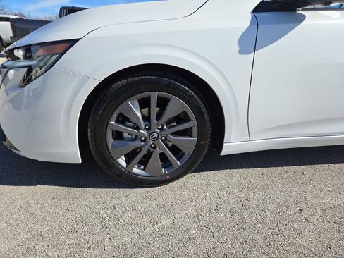 New 2026 Nissan Sentra SL w/ Floor Mat Package FWD image 37