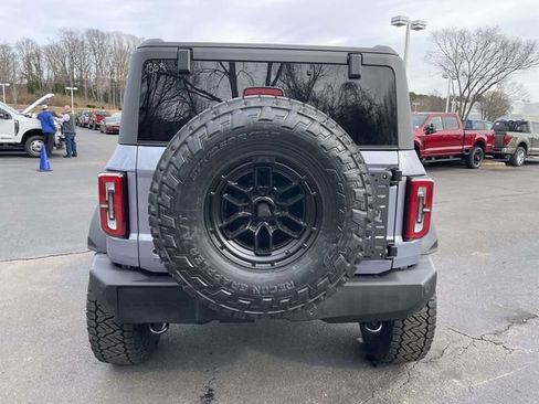 New 2025 Ford Bronco Badlands image 5